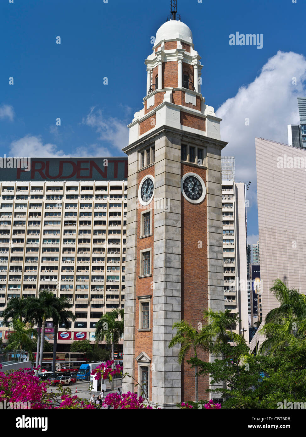 dh Old KCR Clock Tower TSIM SHA TSUI HONG KONG ehemaliger Kowloon Canton Railway Clock Tower Gebäude Uhrturm Gebäude Stockfoto