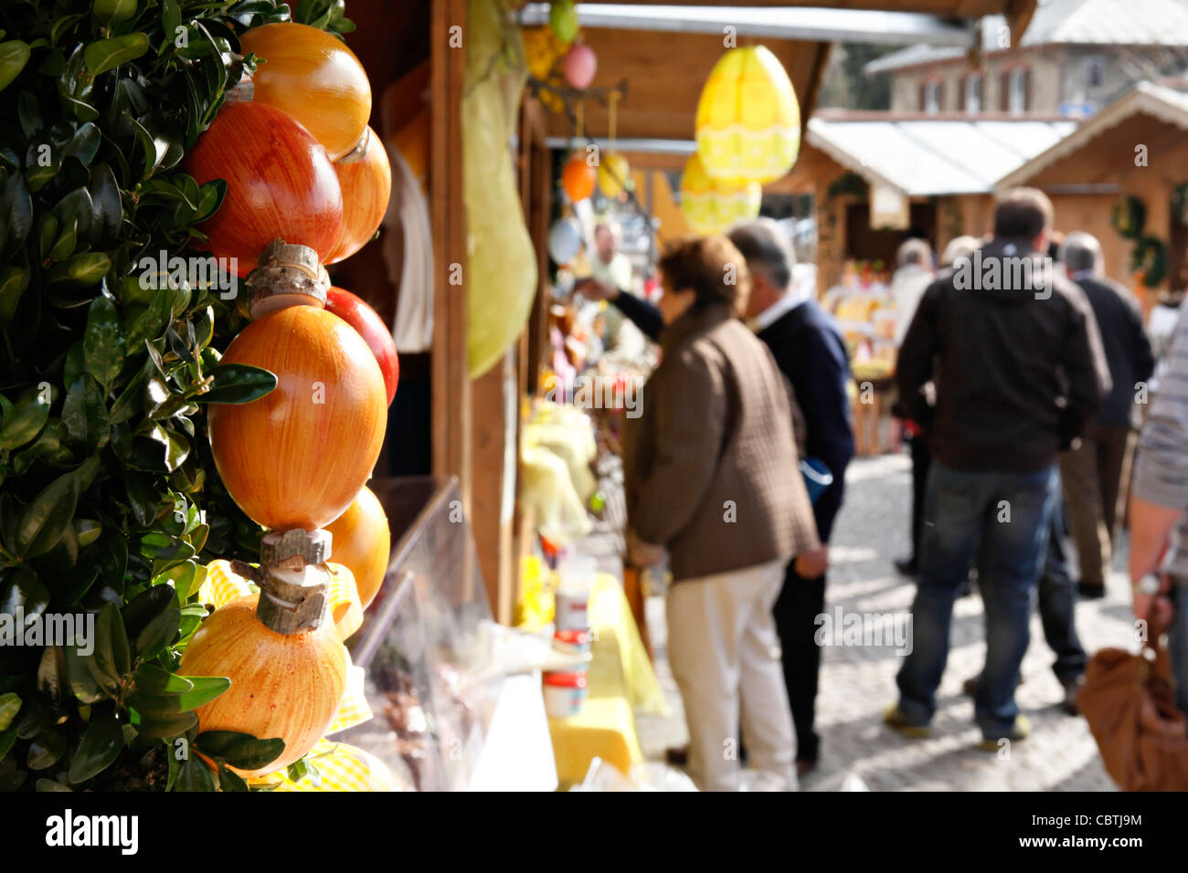 Ostermarkt Dekorationen, Siegsdorf Chiemgau Upper Bavaria Germany Stockfoto