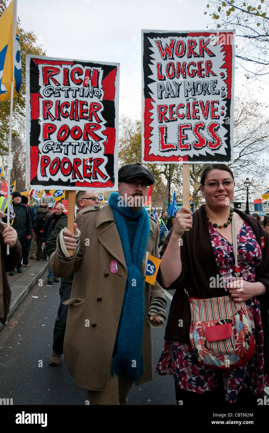 Streikenden protestieren gegen Rentenreform der Regierung Großbritanniens ersten Masse Streik in 30 Jahren. London, UK. 30. November 2011 Stockfoto