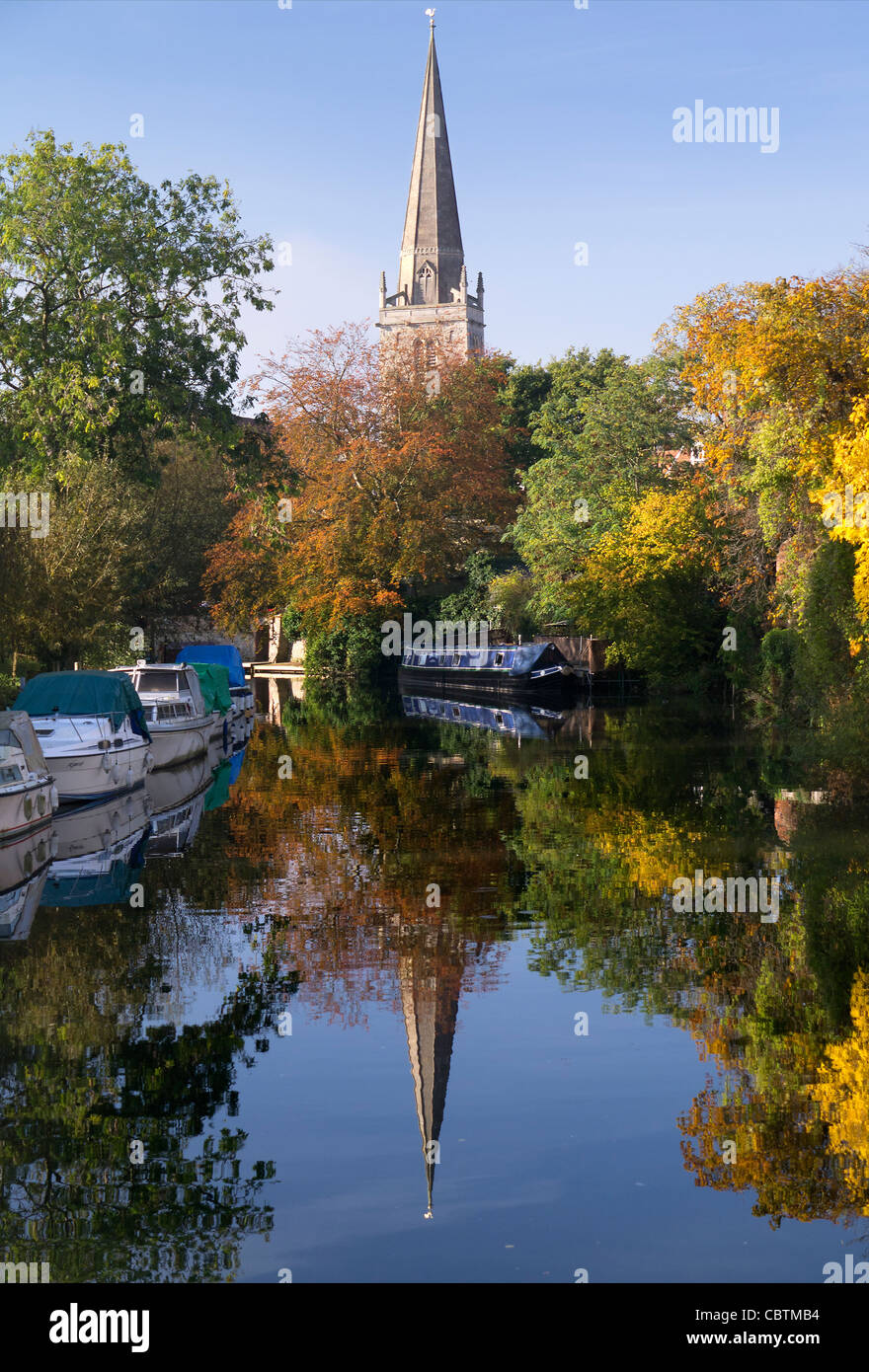 Abingdon, gesehen von der Brücke, frühen Herbsttag 9 Stockfoto