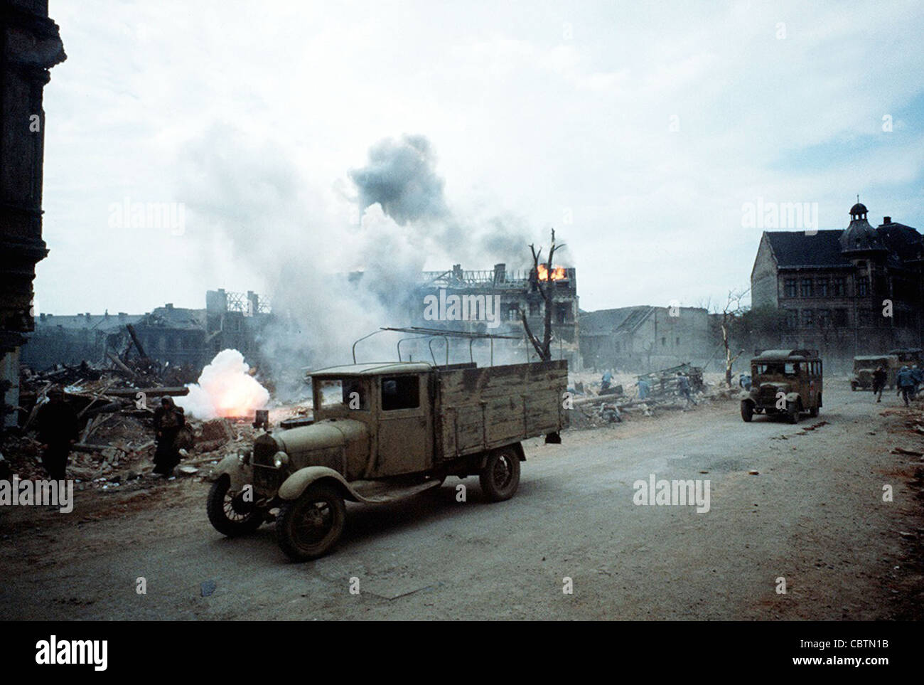 HALLMARK HALL OF FAME - ALLES RUHIG AN DER WESTLICHEN FRONT (1979) DELBERT MANN (DIR) 004 MOVIESTORE SAMMLUNG LTD Stockfoto