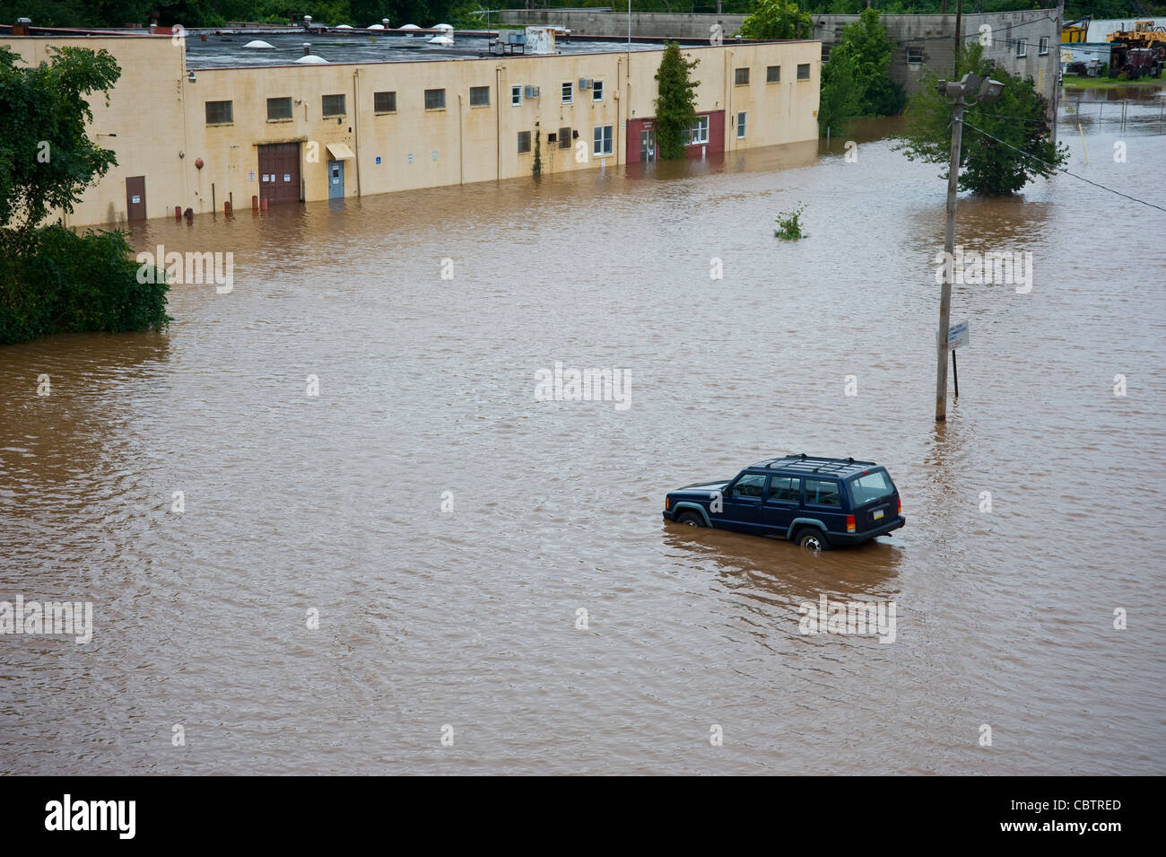 Mietwagen In Flut, Überschwemmungsgebiet, Philadelphia, USA Stockfoto