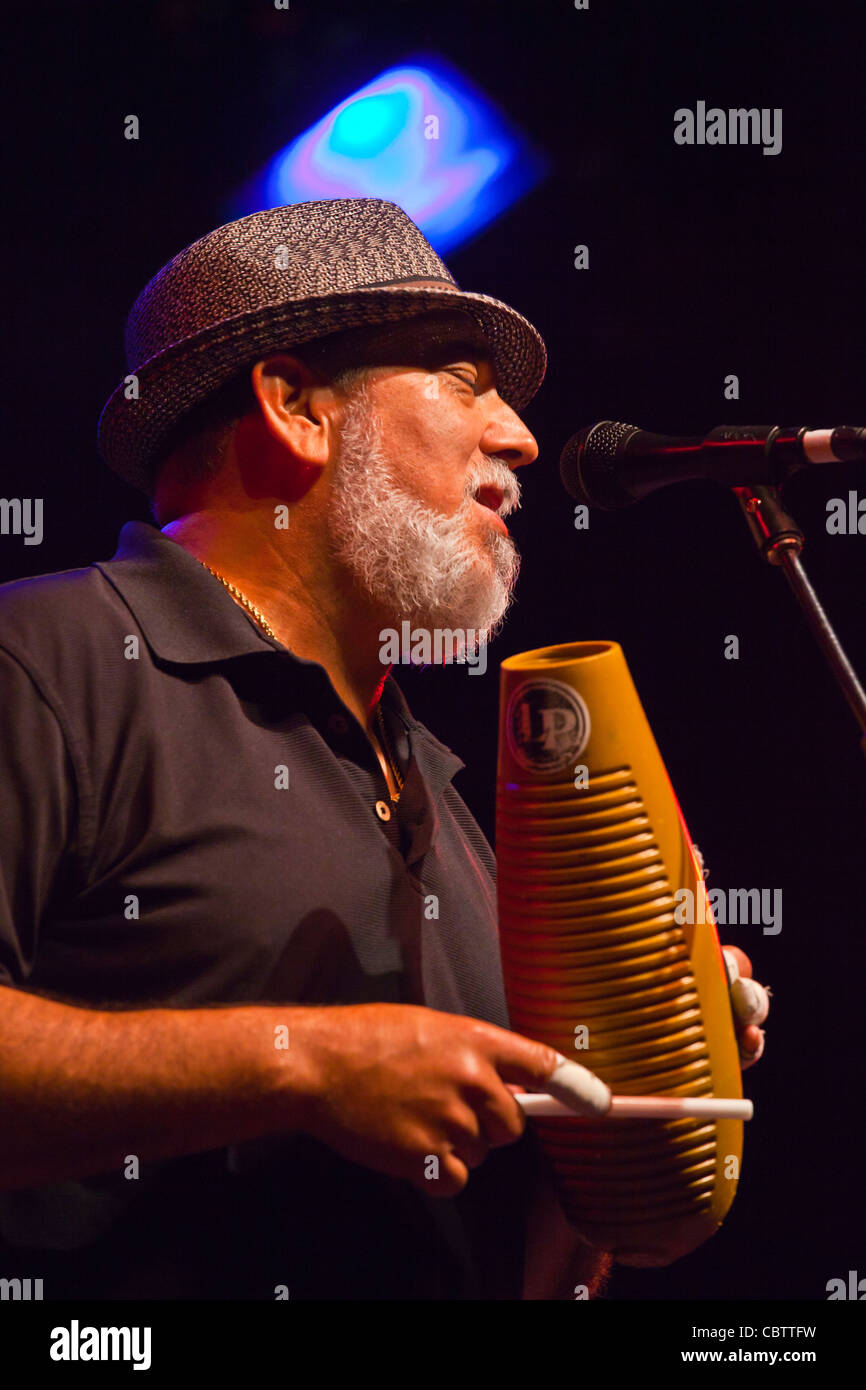 PONCHO SANCHEZ und seine Latin Jazz Band treten auf der Jimmy Lyons Bühne auf - 54. MONTEREY JAZZ FESTIVAL 2011 Stockfoto