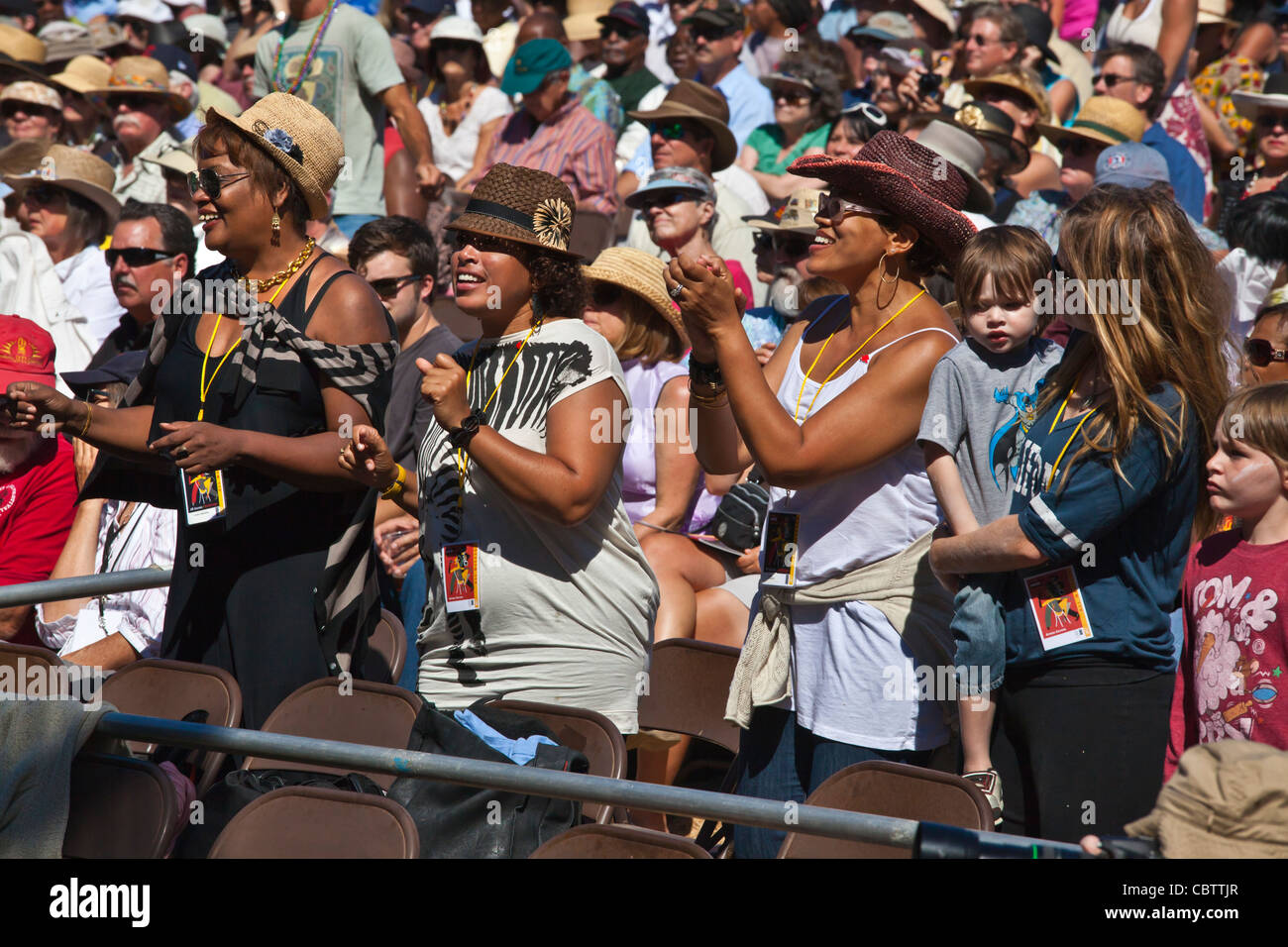 Die Zuschauer genießen Sie die Leistung auf der Jimmy Lyons Bühne - 54. MONTEREY JAZZ FESTIVAL 2011 Stockfoto