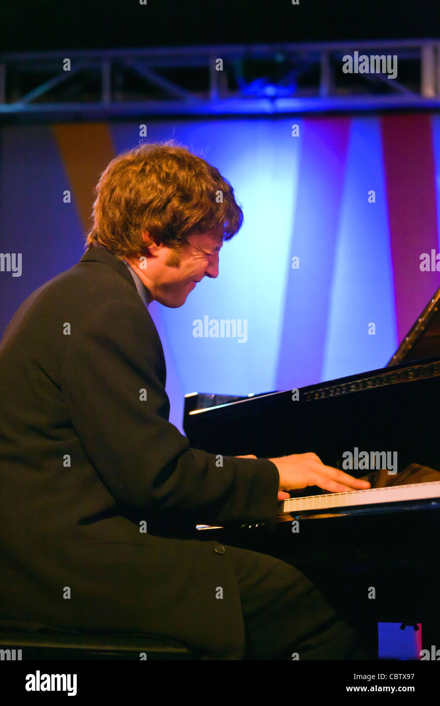BENNY GREEN spielt Klavier im Nachtclub - 54. MONTEREY JAZZ FESTIVAL 2011 Stockfoto