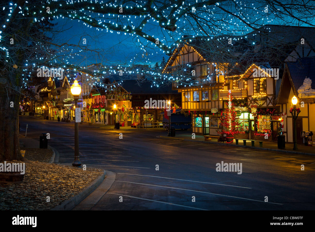 Weihnachtsbeleuchtung in der westlichen Washington Leavenworth Stockfoto