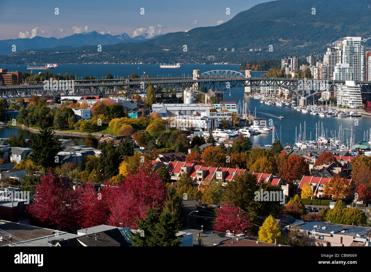 Innenstadt von Vancouver und False Creek Stockfoto