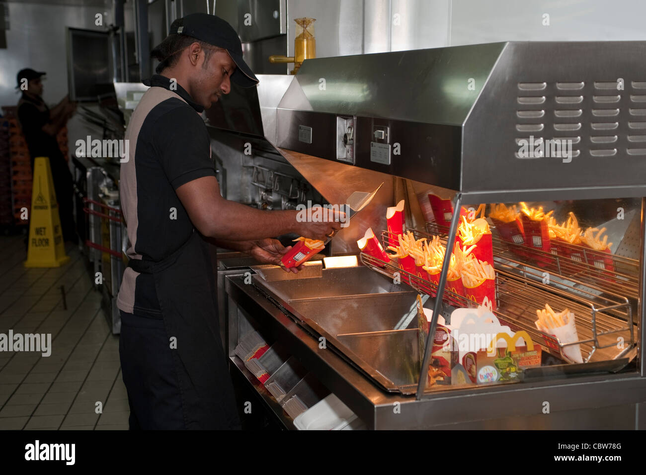 McDonalds durchfahren Restaurant in den Vororten von Harrow Stockfoto