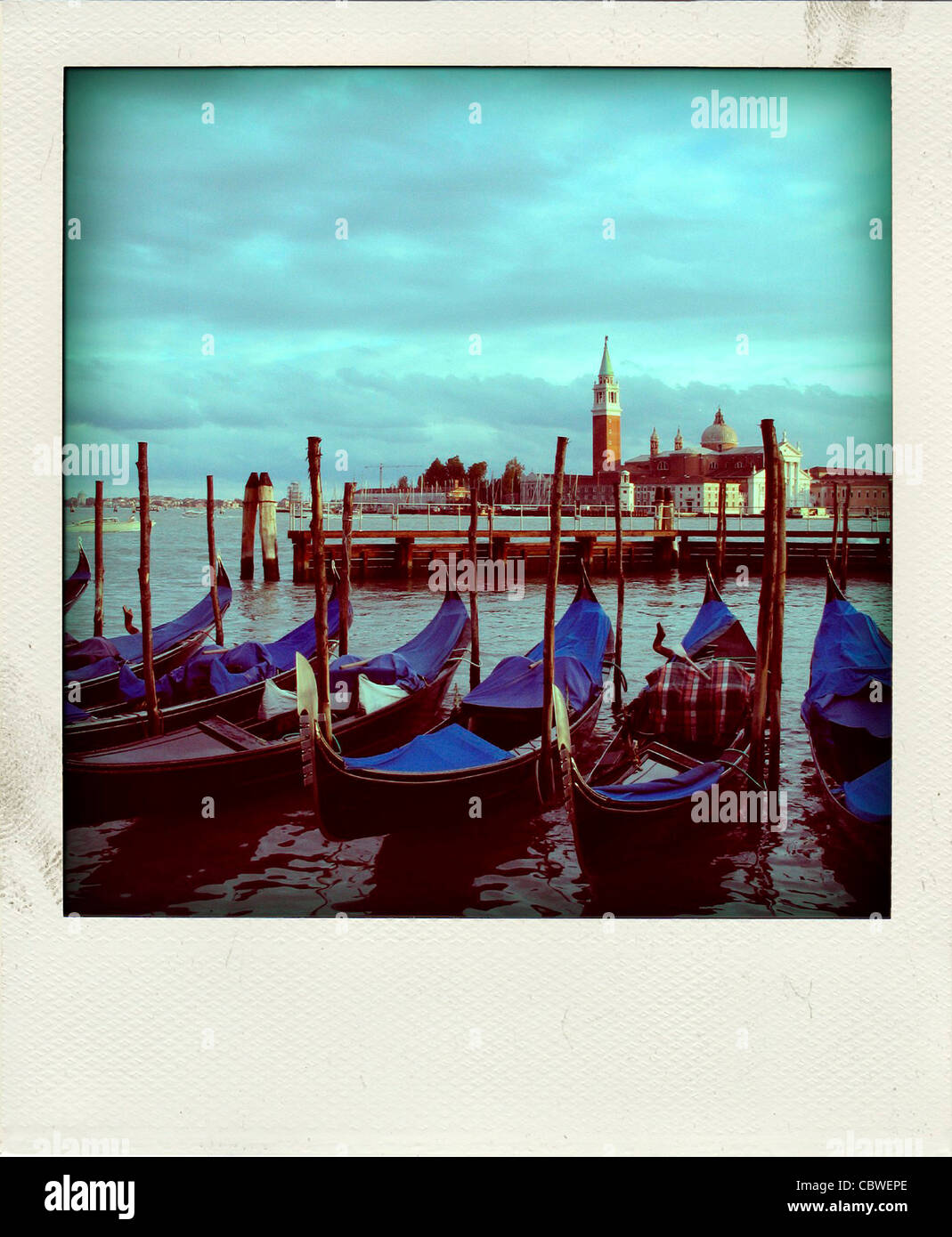 Vintage Polaroid Foto von Gondeln in Venedig, Italien, Europa Stockfoto