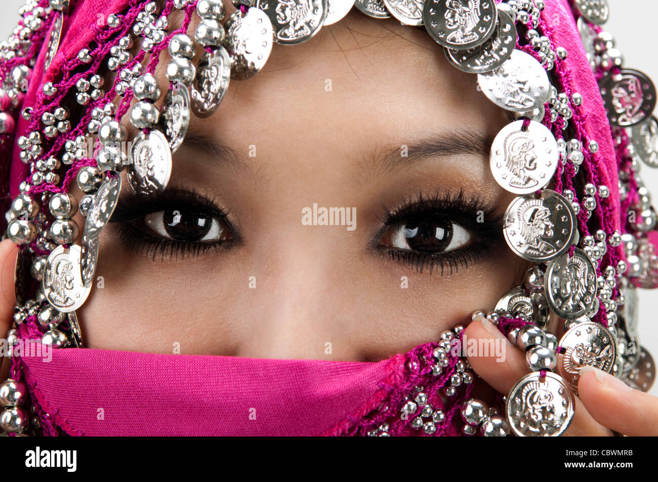 Rosa burka -Fotos und -Bildmaterial in hoher Auflösung – Alamy