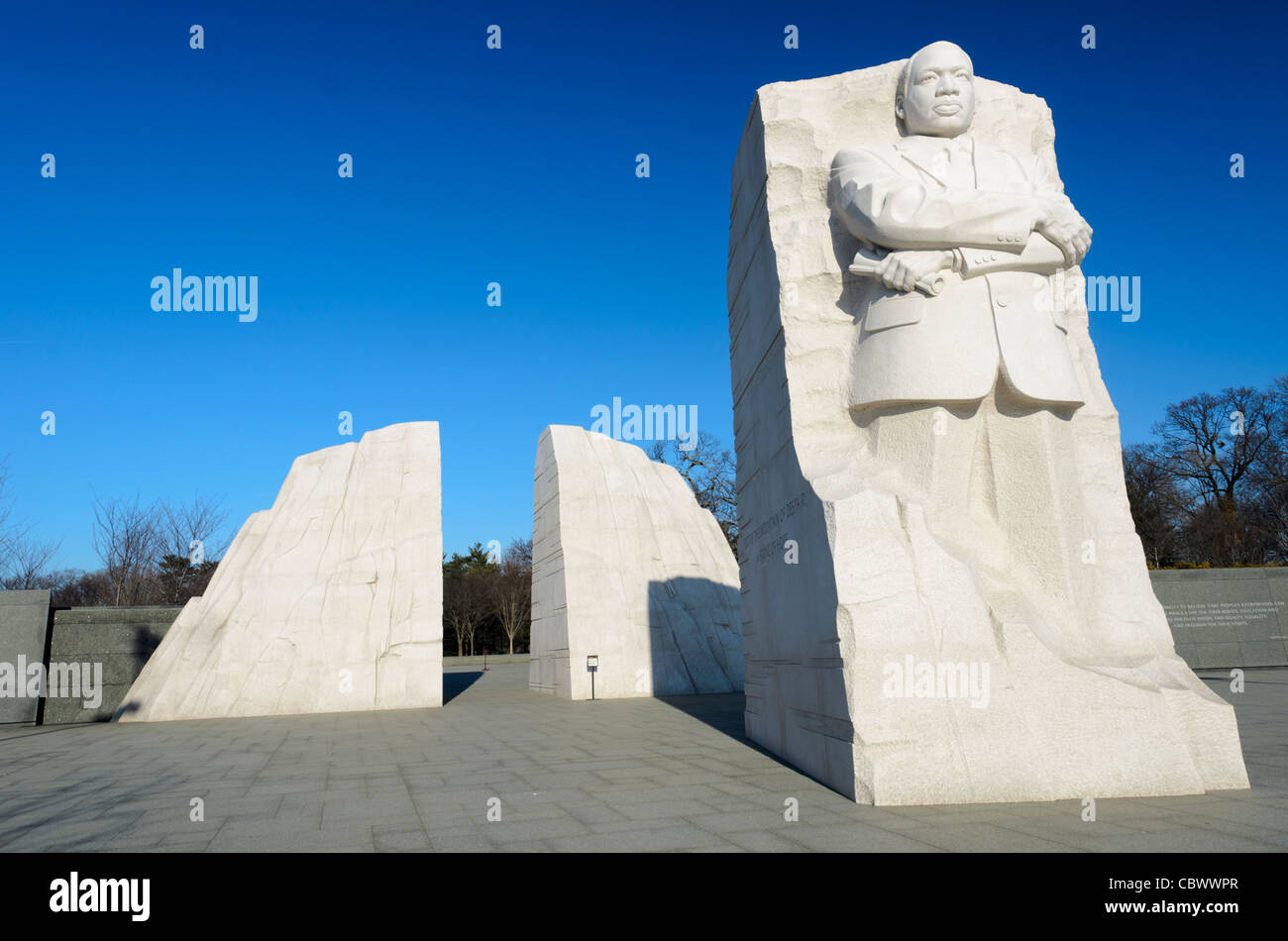 MLK Memorial Stone of Hope Statue Washington DC // WASHINGTON DC - die „Stone of Hope“-Statue der Skulptur Lei Yixin. Das MLK Memorial befindet sich im West Potomac Park vor dem Tidal Basin (gegenüber dem Jefferson Memorial) und wurde 2011 eröffnet. Stockfoto