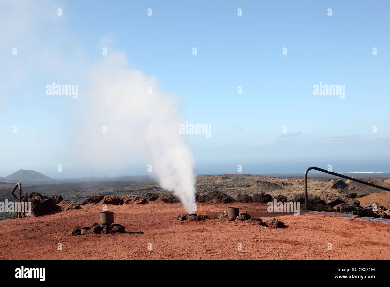 Nationalpark Timanfaya, Explosion des Wassers wegen der unterirdischen heißen Vulkan. Lanzarote, Spanien Stockfoto