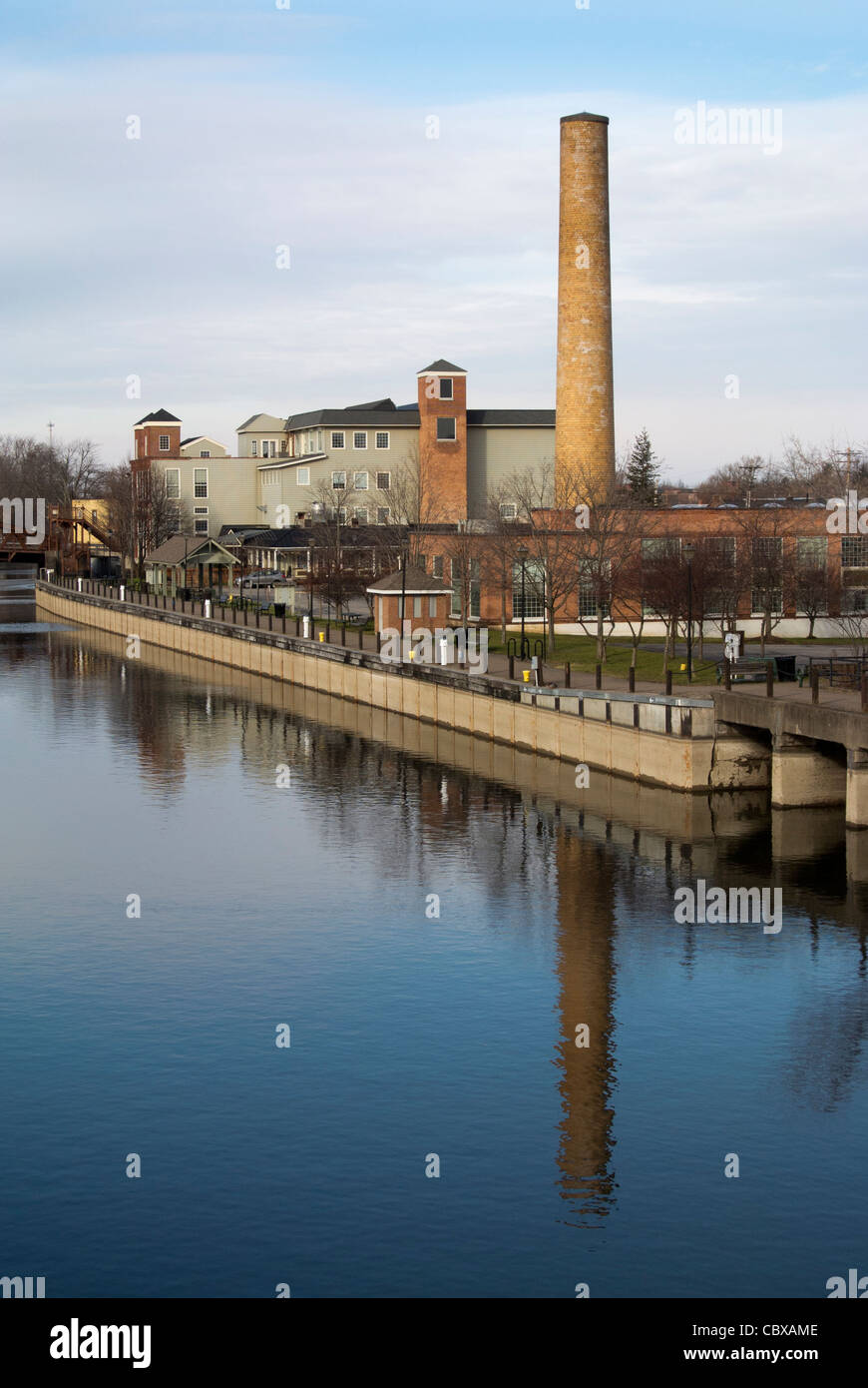 Erie-Kanal entwässert teilweise für den Winter. Stockfoto