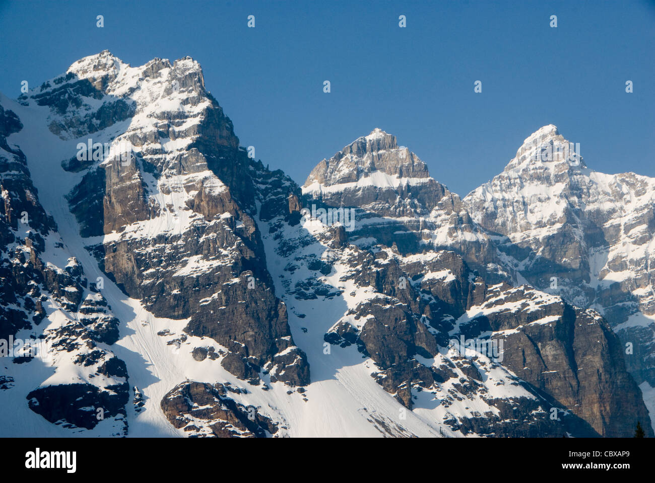Rocky Mountains in der Nähe von Moraine Lake, Lake Louise, Banff, Alberta, Kanada Stockfoto