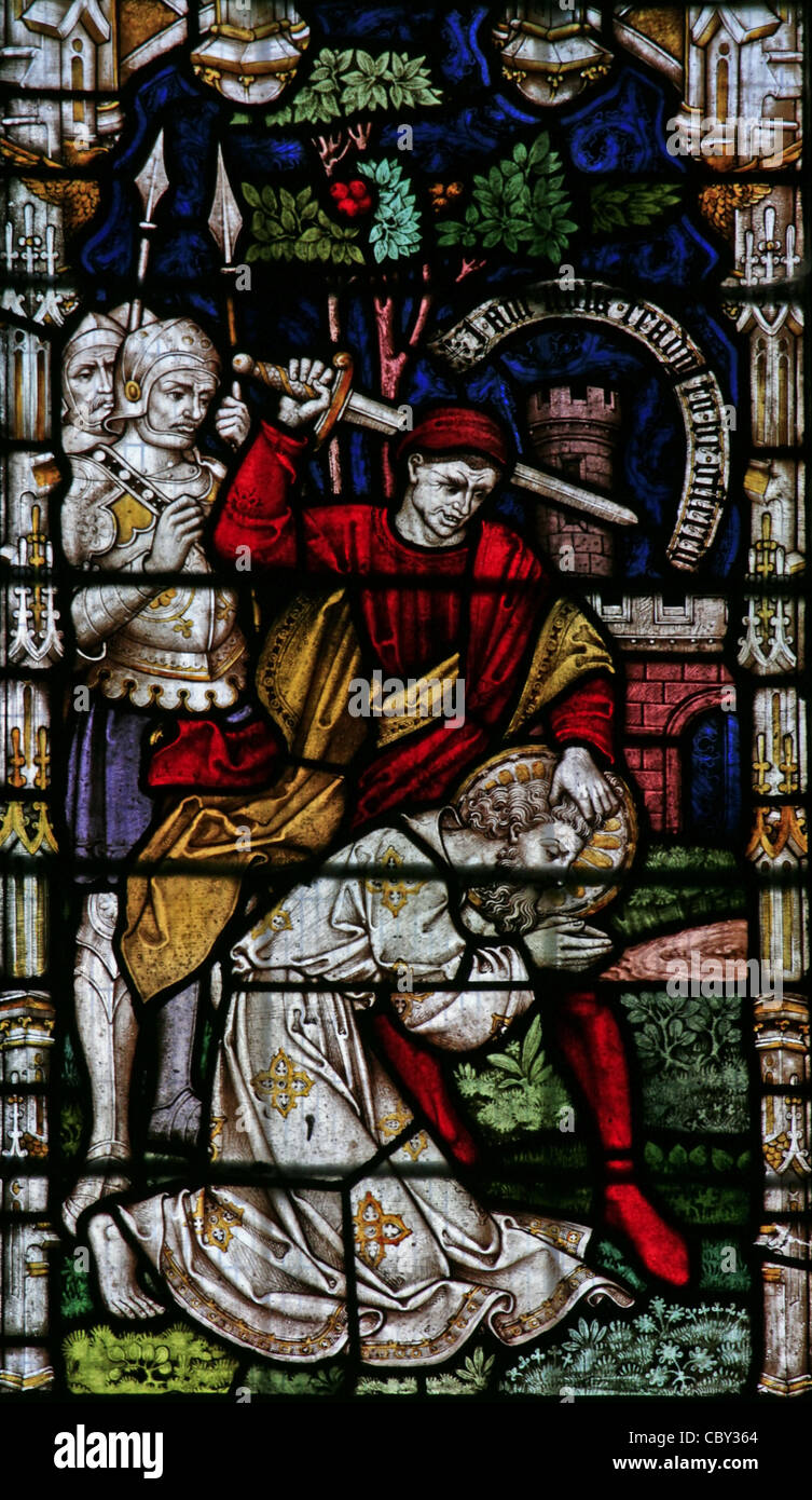 Ein Glasfenster, die Darstellung der Enthauptung des Johannes der Täufer, Str. Peter & St.Paul Kirche, Charing, Kent Stockfoto