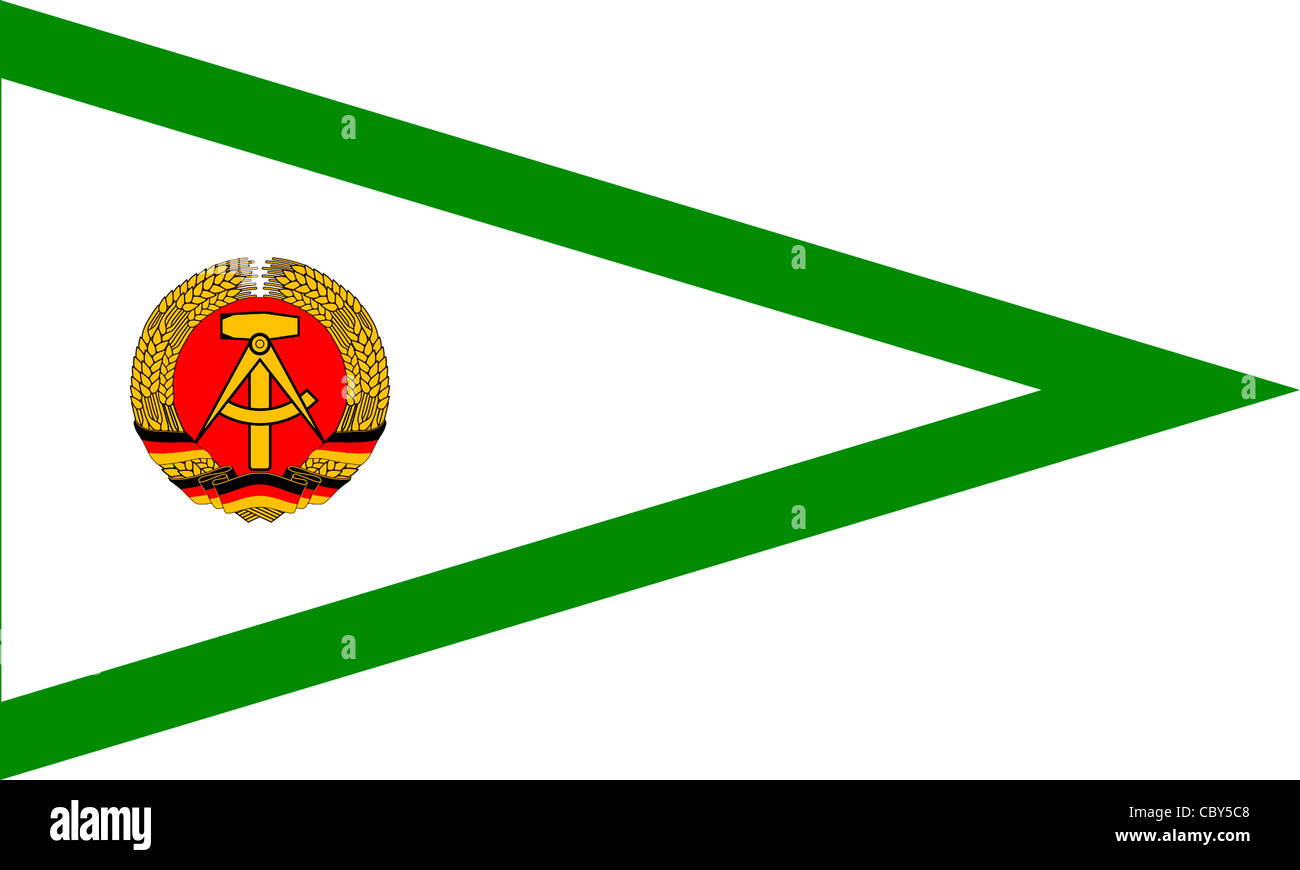 Flagge von der Custom-Verwaltung mit Wappen der DDR. Stockfoto