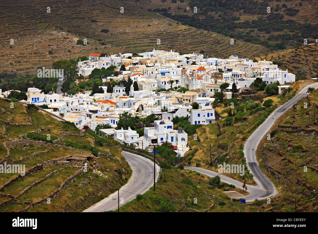 Panoramablick über Pyrgos Dorf, wahrscheinlich die schönste Insel Tinos, Kykladen, Griechenland. Stockfoto