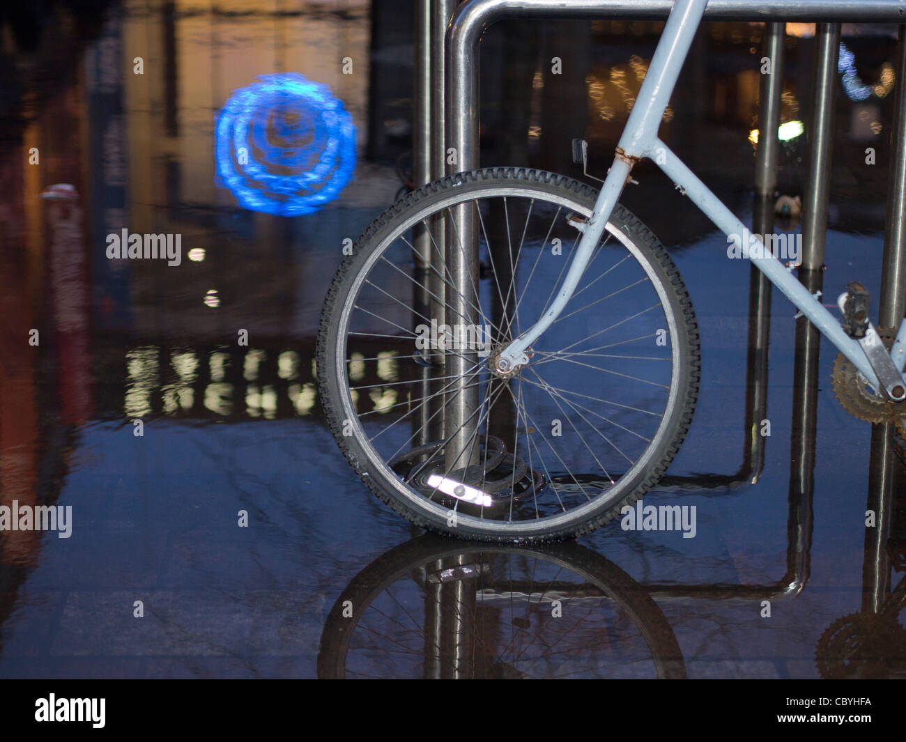 Fahrrad Rad Reflexion, Glasgow Stockfoto
