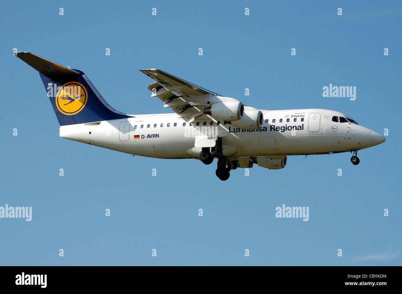 Lufthansa Regional (Eurowings) BAe 146-300 (D-AEWO) landet am Flughafen Bristol, England. Stockfoto
