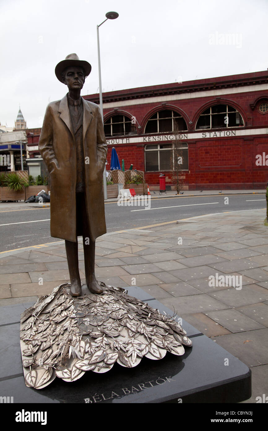 Bela Bartok Statue außerhalb der U-Bahn-Haltestelle South Kensington Stockfoto