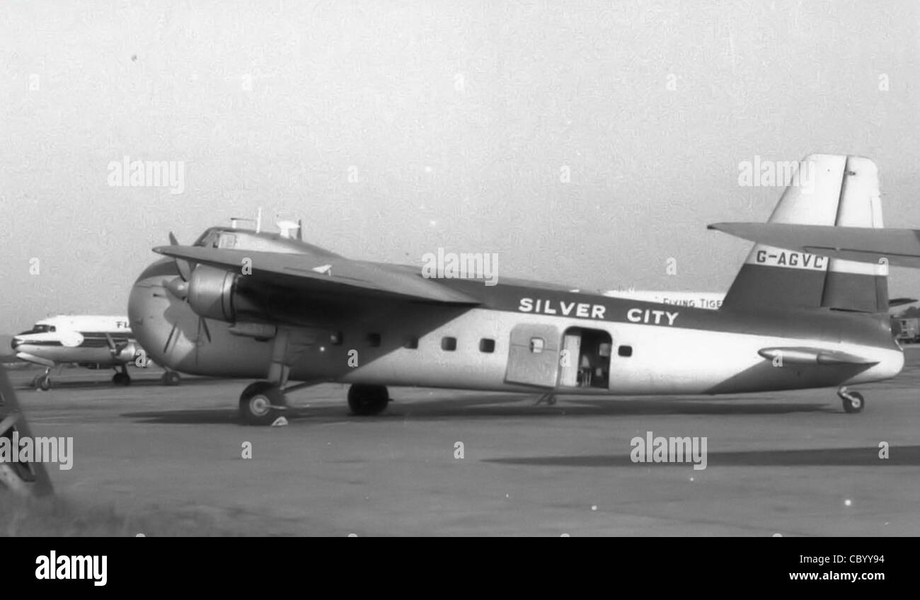 Bristol 170 Serie 21 Frachter G-AGVC von Silver City Airways am Flughafen Manchester (Ringway) im Mai 1955 Stockfoto