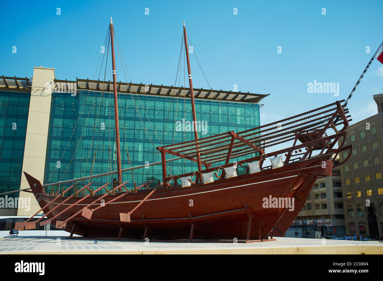 Traditionellen Dhau außerhalb Museum Al Fahidi Fort Bur Dubai Viertel von Dubai VAE Stockfoto