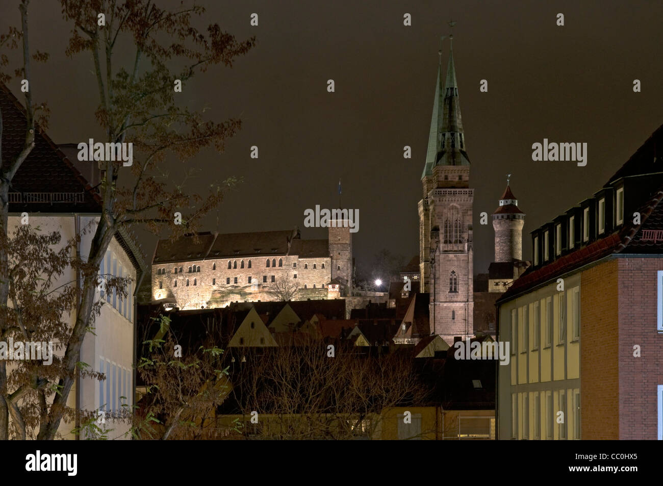 Nachtzeit Blick über das alte Stadt Nürnberg, Franken, Bayern, Deutschland, Europa. Stockfoto