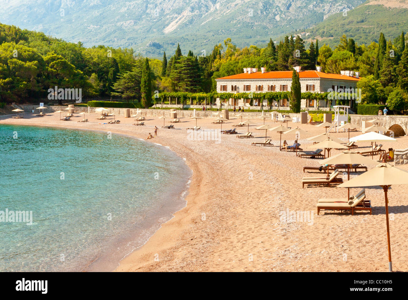 Montenegro, Schönheit teures Hotel in Sveti Stefan - Balkan Europa Stockfoto