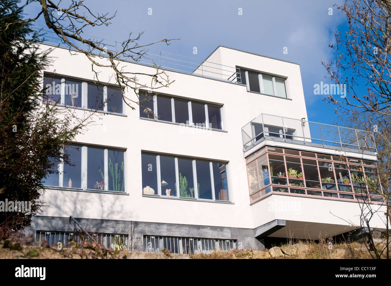 Bauhaus Villa Stockfotos und -bilder Kaufen - Alamy