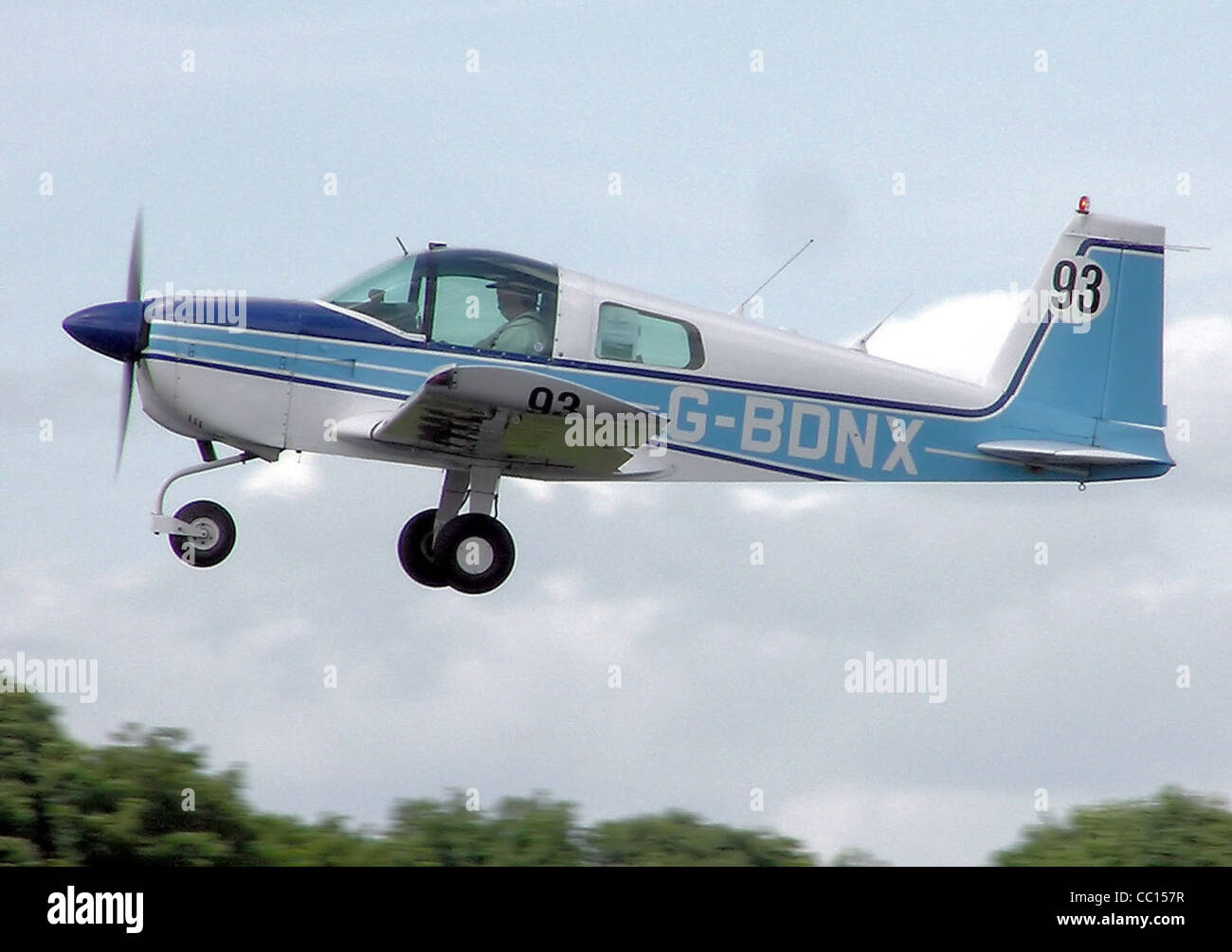 Grumman American Aviation Corporation AA-1 b-Trainer (UK Registrierung G-BDNX, Datum des Builds 1975) bei Kemble Flugplatz, Barnwall Stockfoto