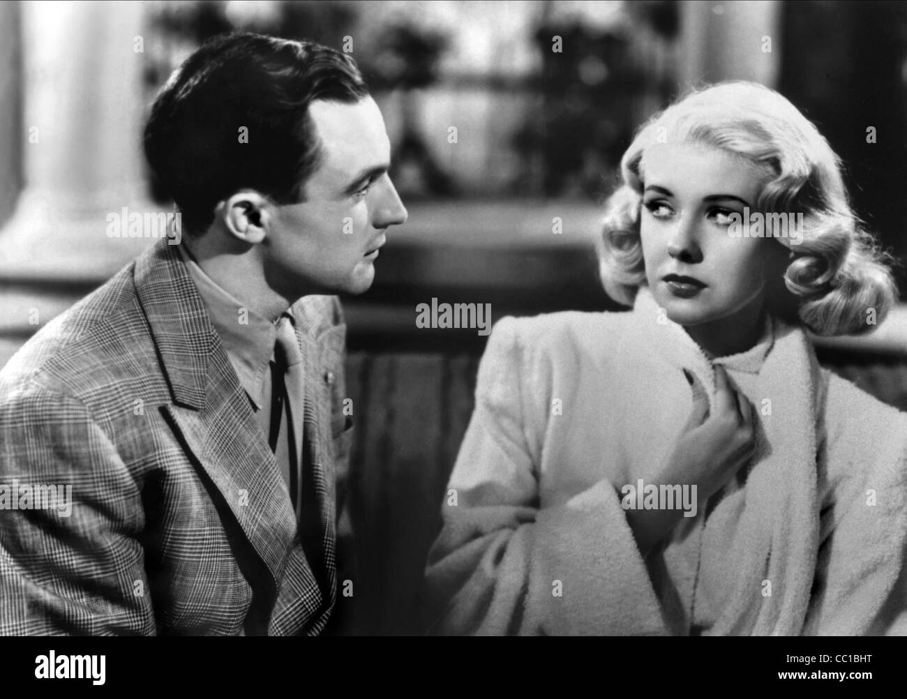 GENE KELLY, MARIE MCDONALD, LEBEN IN EINEM GROSSEN WEG, 1947 Stockfoto