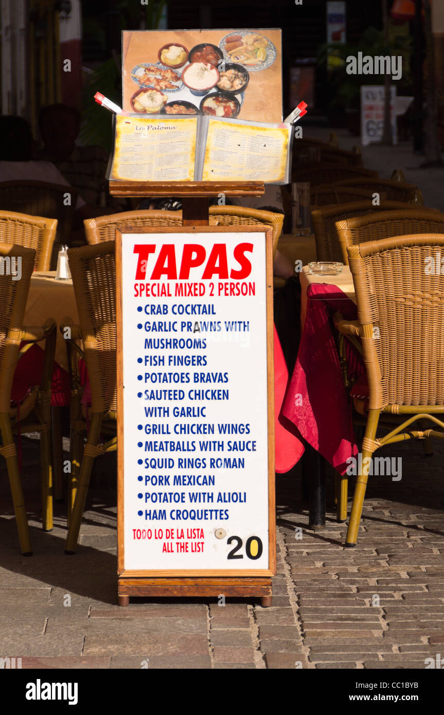 Tapas - Menü-Angebot, Teneriffa gemischt. Stockfoto