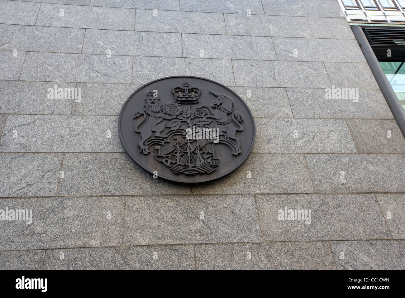 Wappen des Departements für Wirtschaft Informationen und Fähigkeiten BIZ Westminster London England UK United kingdom Stockfoto