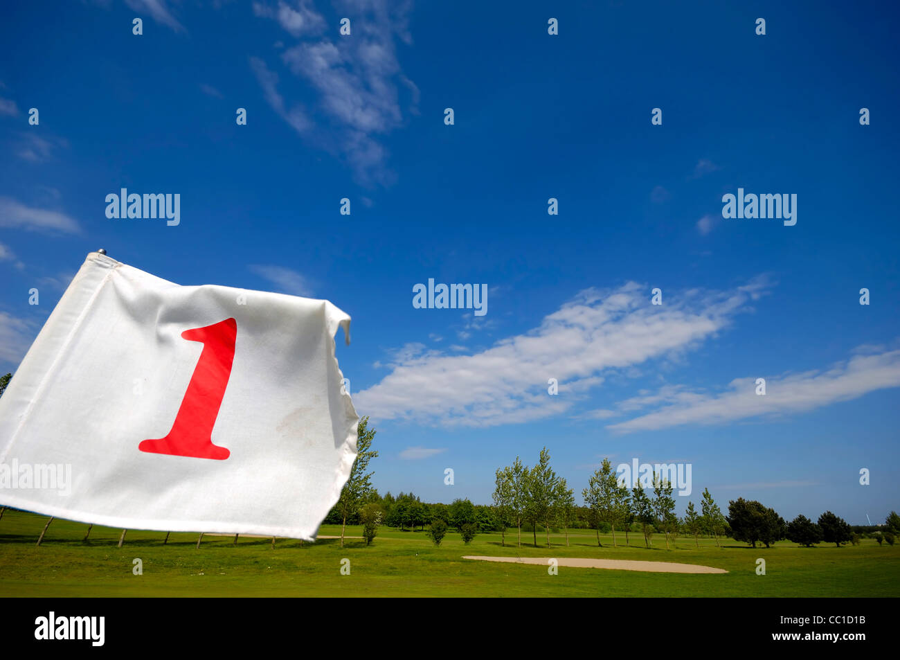 Nahaufnahme einer Golf Flagge Nummer eins. Stockfoto