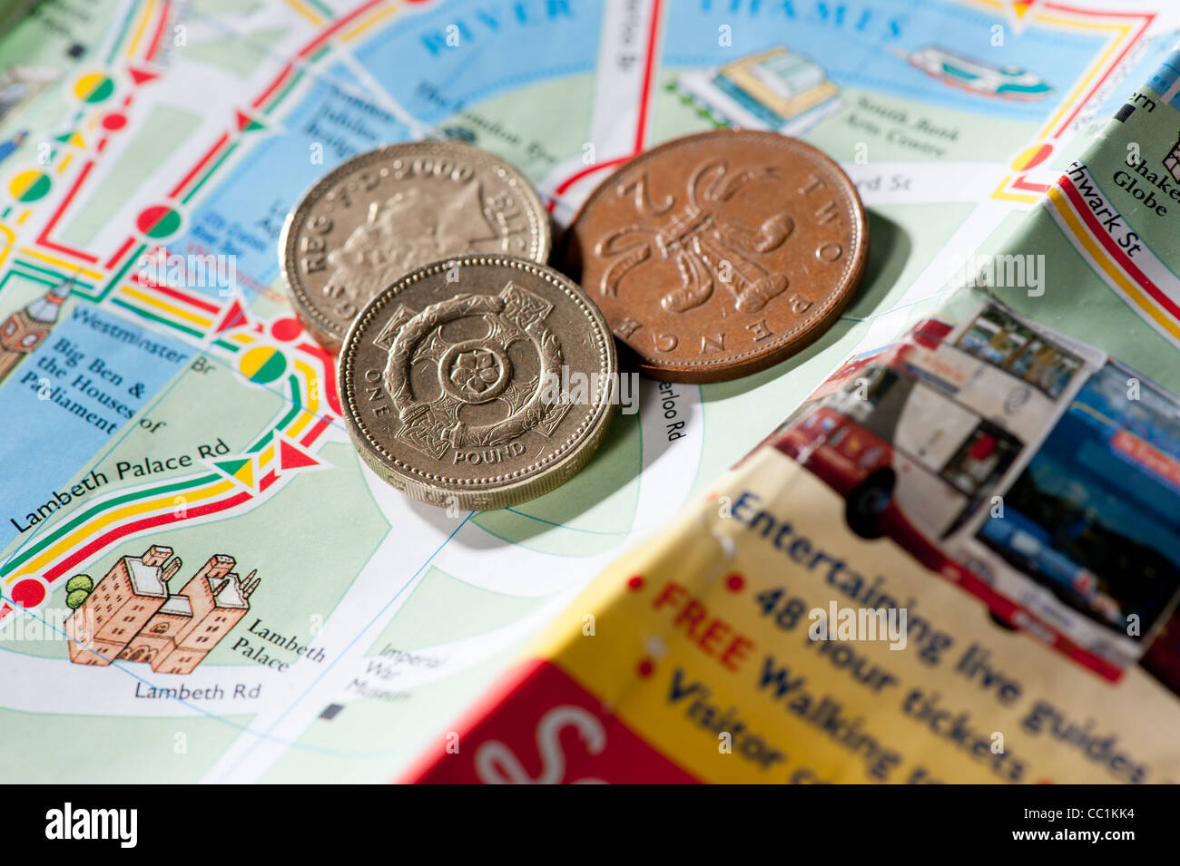 Kleingeld auf London Wanderkarten Stockfoto