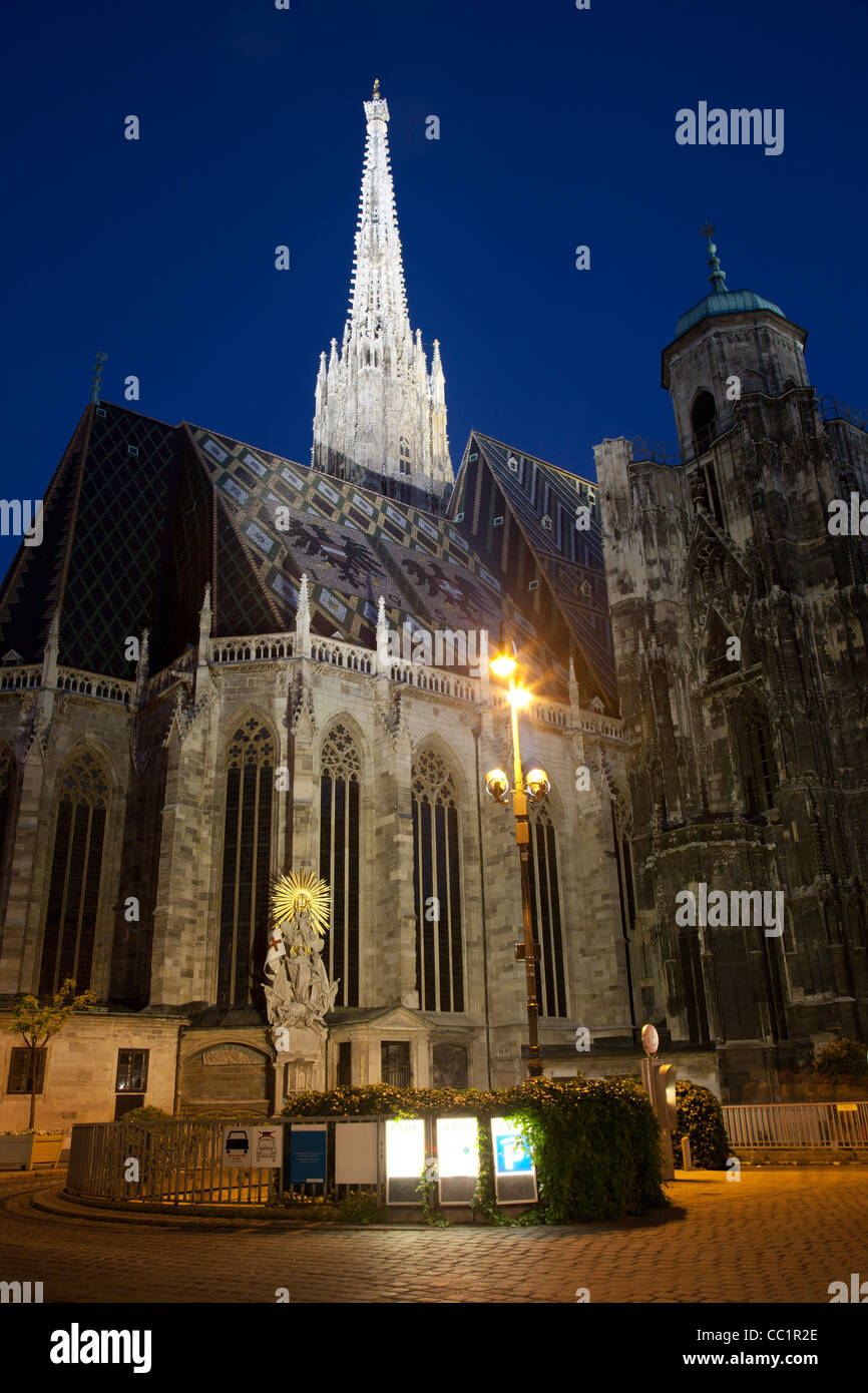 Wien - Stephansdom von Osten Stockfoto