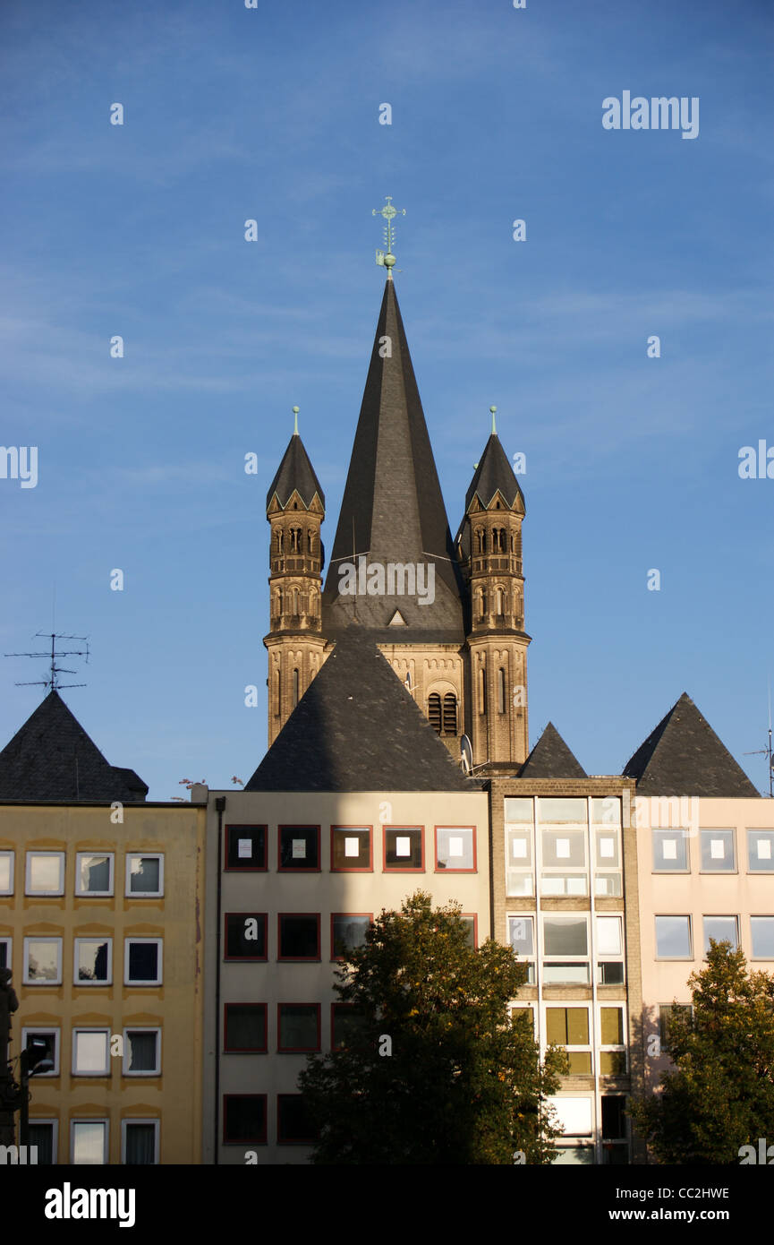 Brutto-Sankt Martinskirche (groß St. Martin), romanische Kirche Köln, Köln, Nordrhein-Westfalen, Deutschland Stockfoto