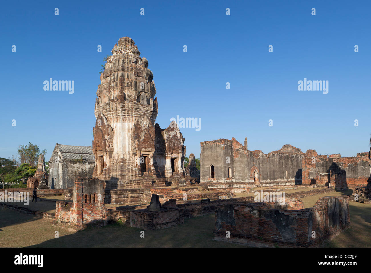 Die antiken Ruinen von Wat Phra Si Rattana Mahathat, Lopburi, Thailand Stockfoto