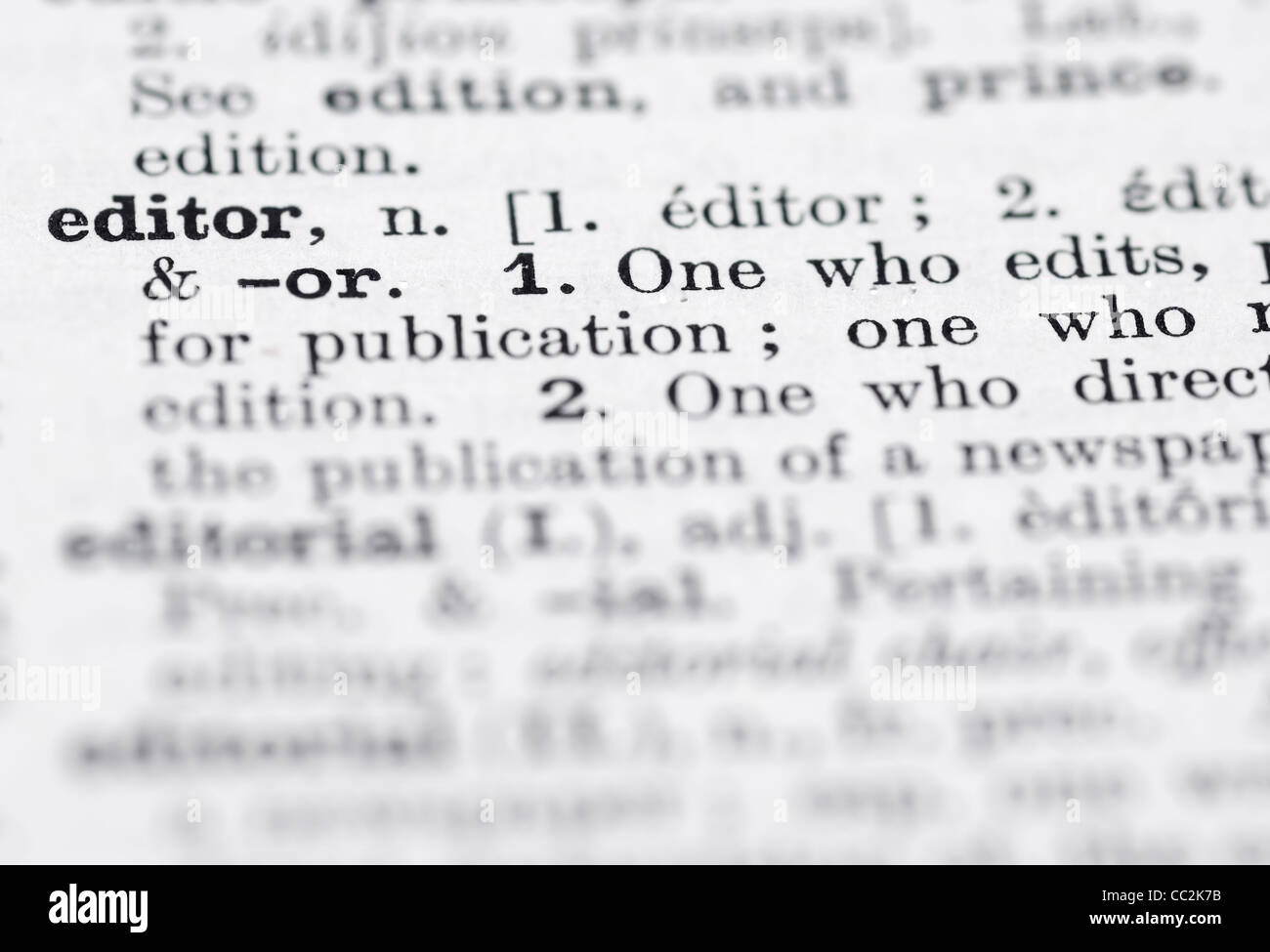 Flachen DOF, Fokus auf Editor in Englisch-Wörterbuch. Stockfoto