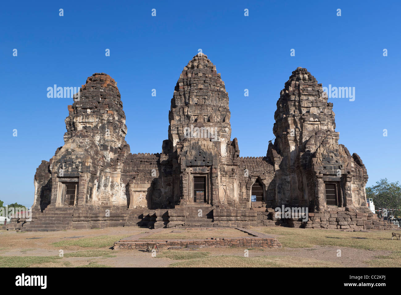Die Ruinen der Prang Sam Yot, Lopburi, Asien Stockfoto
