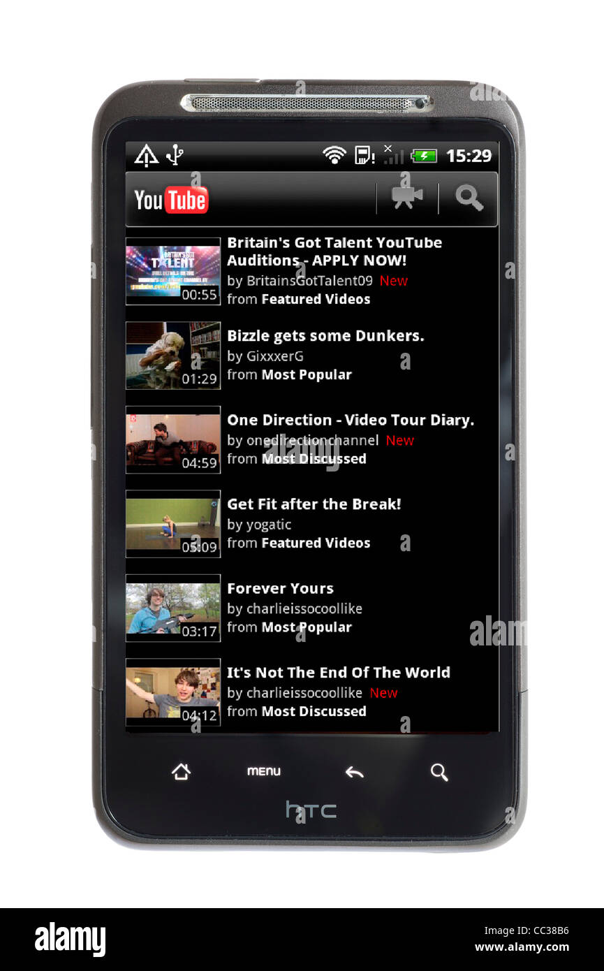 Blick auf YouTube auf einem HTC-smartphone Stockfoto