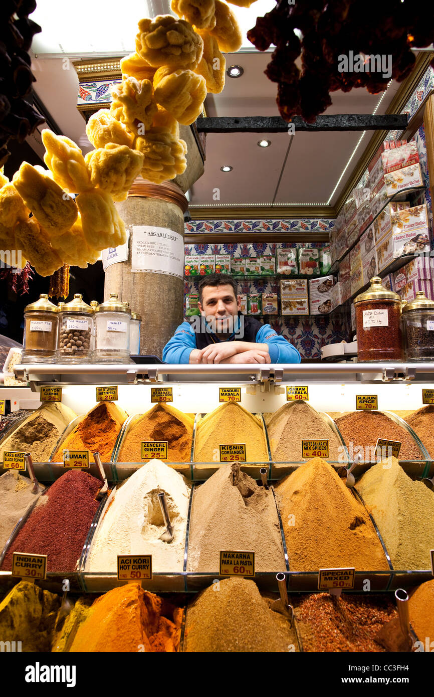 Misir Carsisi, Gewürzbasar, Istanbul Markthalle, Türkei. Foto: Jeff Gilbert Stockfoto