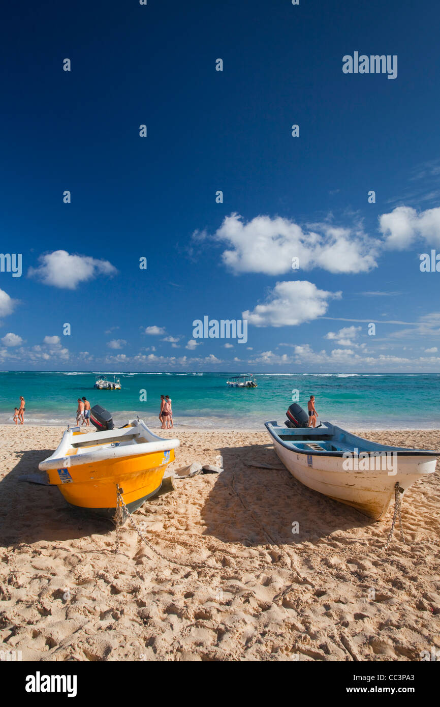 Bavaro, Dominikanische Republik, Punta Cana Region Bavaro Strand, Boote Stockfoto