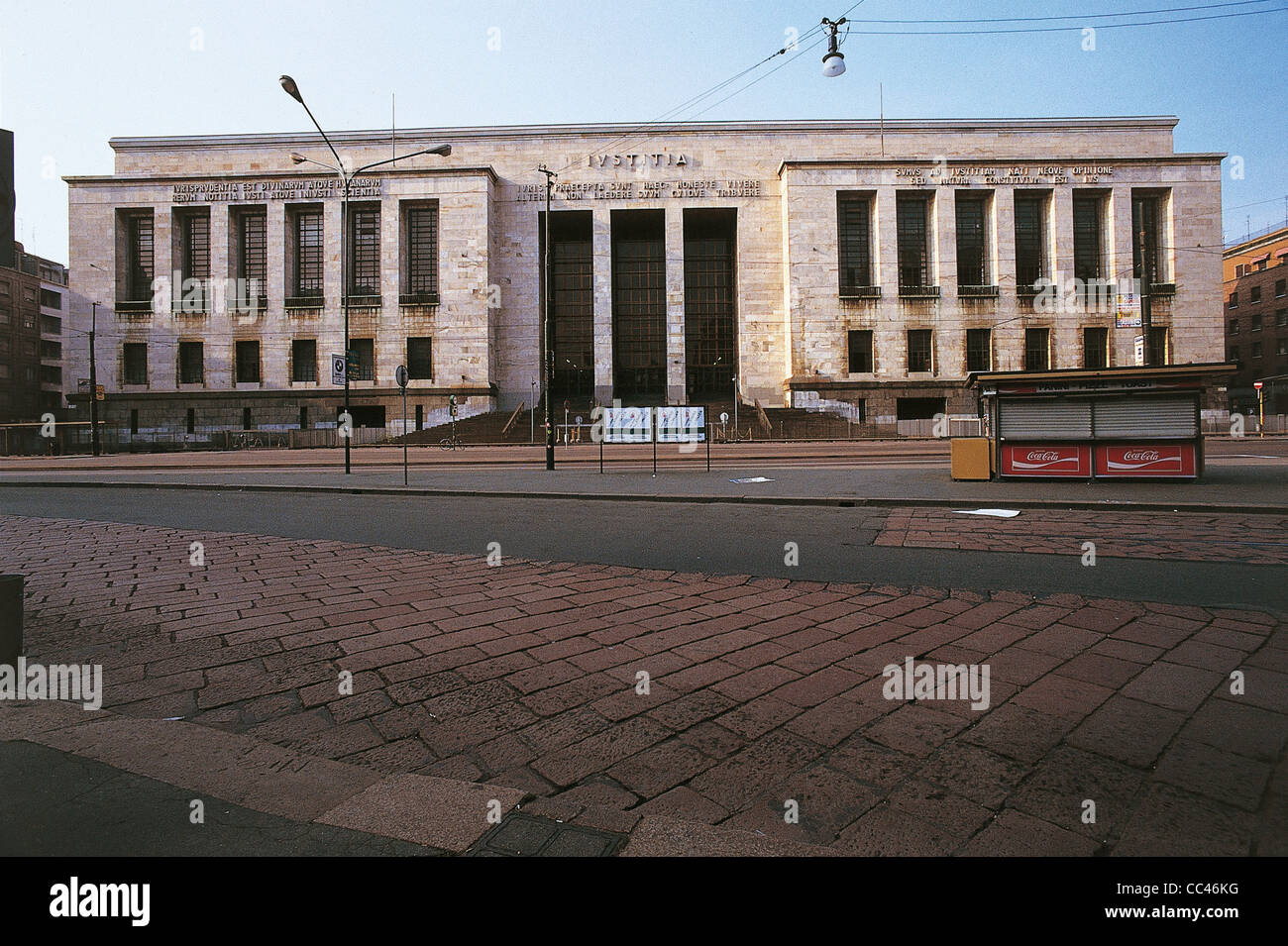 Lombardei, Milan. Gerichtsgebäude (Architekt Marcello Piacentini, 19435-1940) Stockfoto