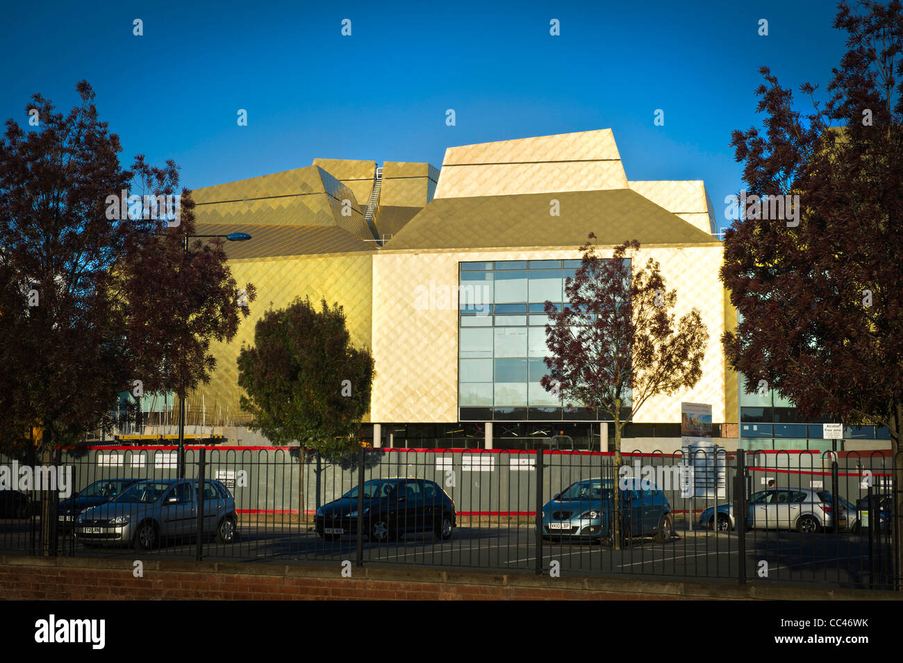 Die Hive - im Bau in Worcester Stadtzentrum entfernt. Europa zuerst integrierte voll öffentliche & Universitätsbibliothek Eröffnung 2012 Stockfoto