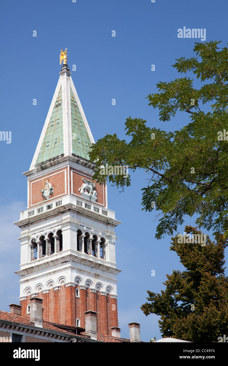 Campanile von San Marco in Venedig, Italien Stockfoto