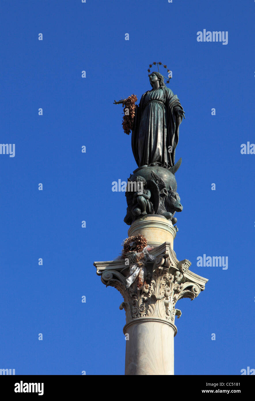 Italien, Latium, Rom, Piazza di Spagna, Spalte der Jungfrau Maria, Statue, Stockfoto