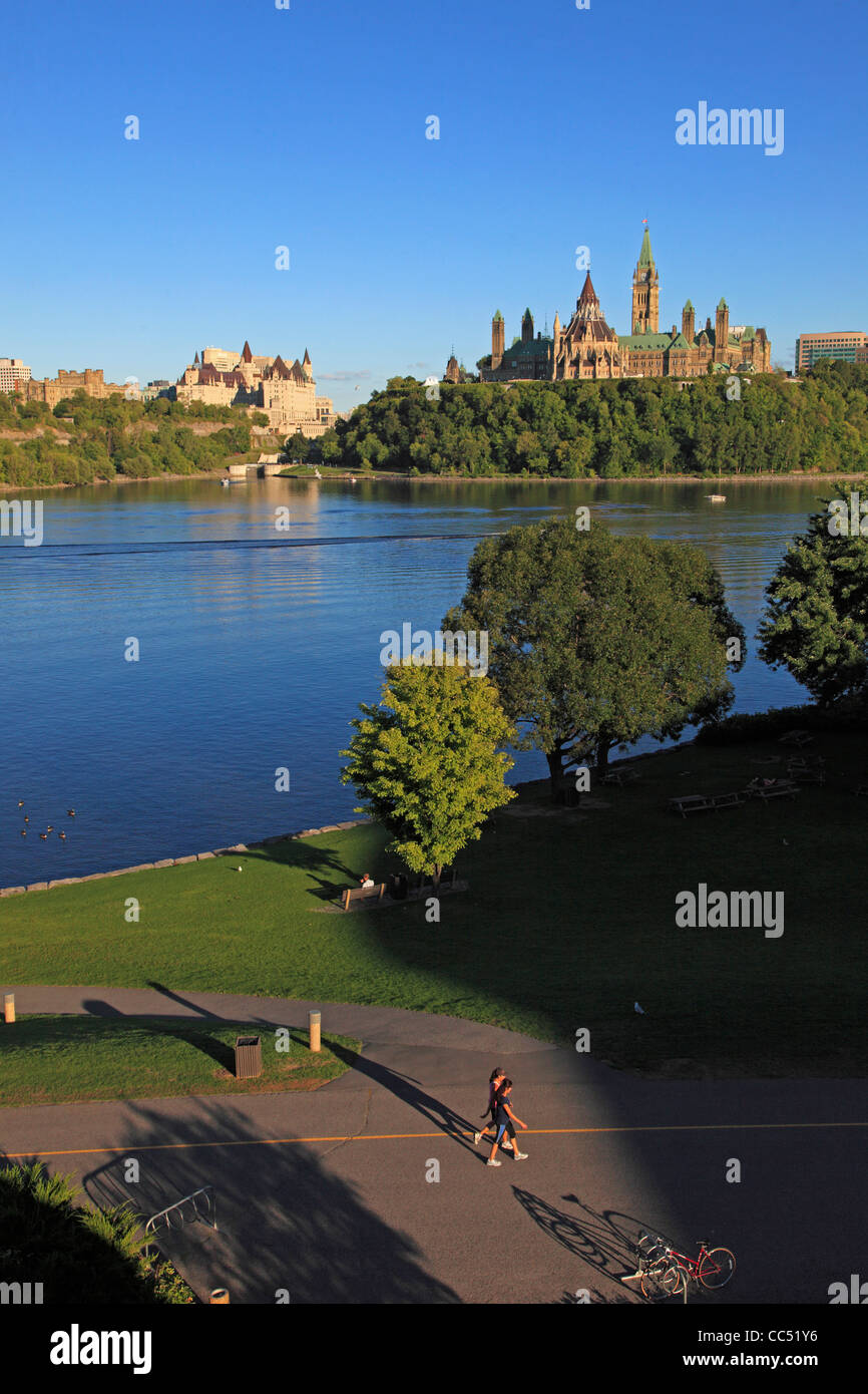 Kanada, Ontario, Ottawa, Parlament, Chateau Laurier Hotel, Ottawa-Fluss, Stockfoto