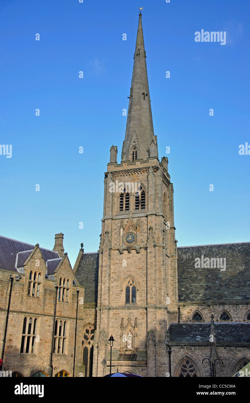 St.-Nikolaus Kirche, Marktplatz, Durham, County Durham, England, Vereinigtes Königreich Stockfoto