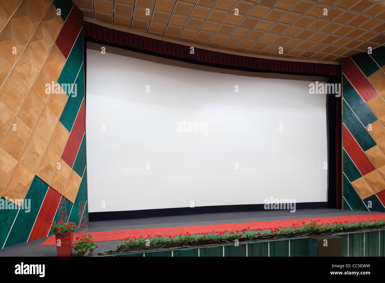 Zeilenbildschirm -Fotos und -Bildmaterial in hoher Auflösung – Alamy